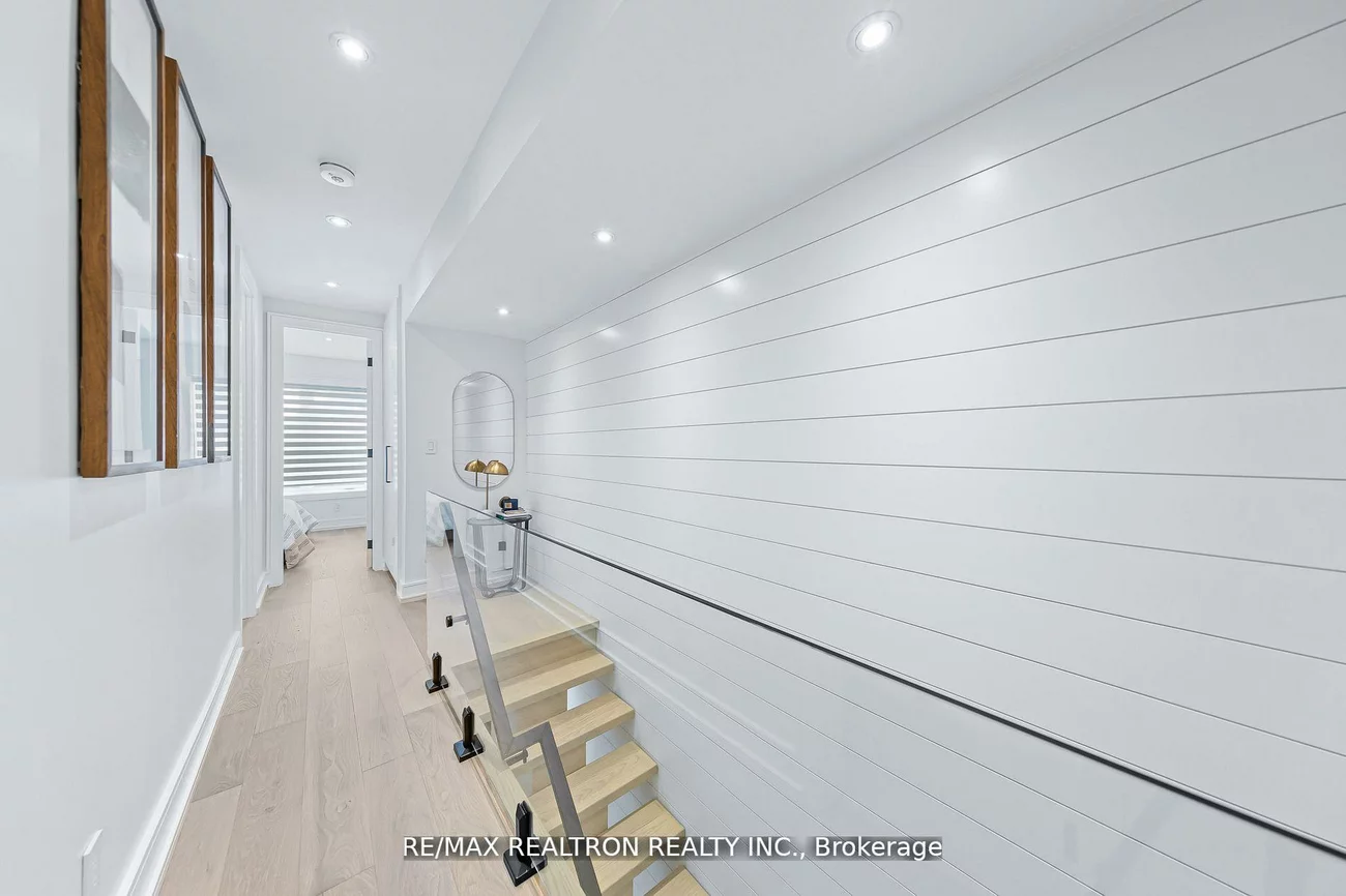 225, Christie, Annex, Toronto