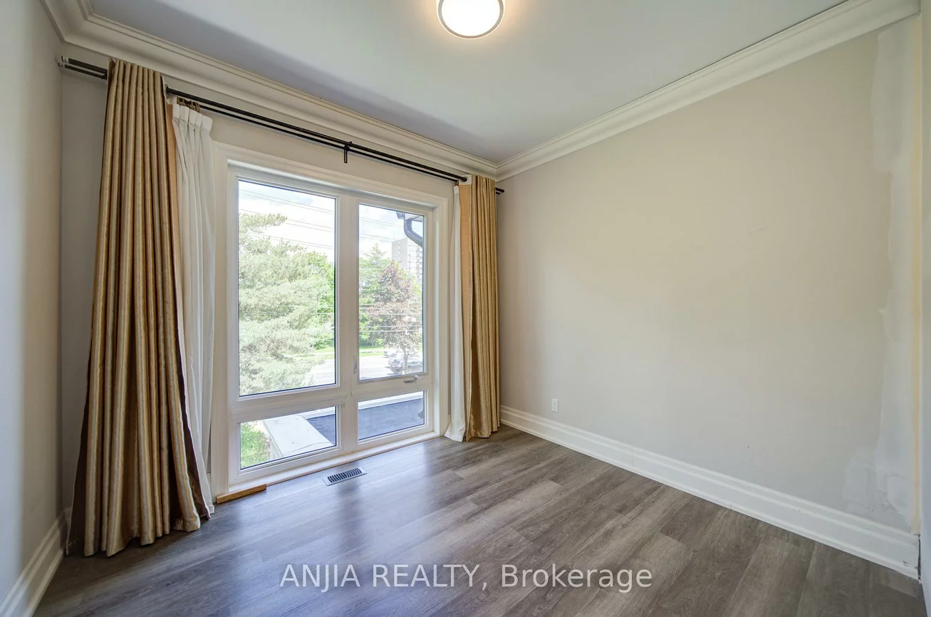 2652, Victoria Park, Pleasant View, Toronto