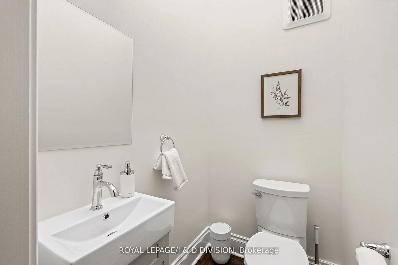 477, Roxton, Palmerston-Little Italy, Toronto