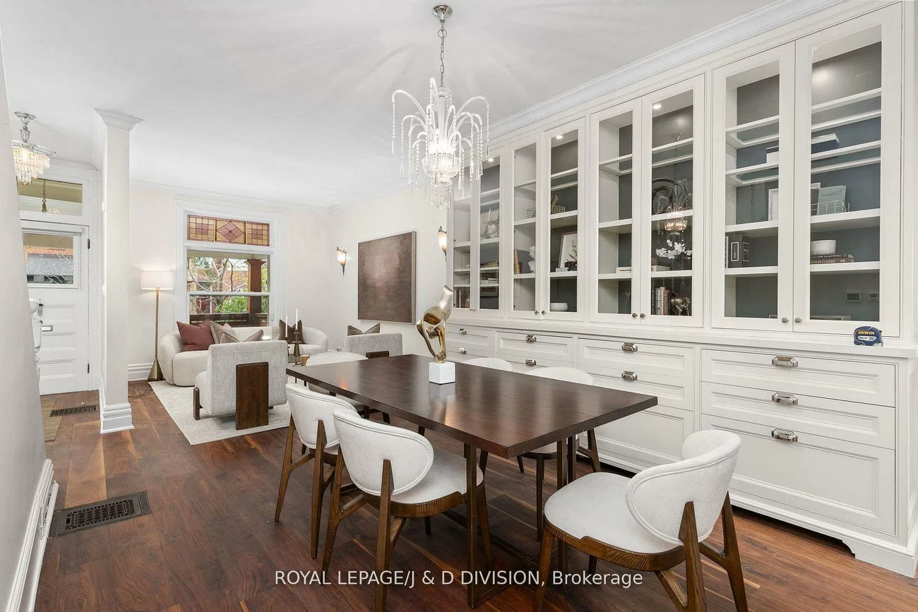 477, Roxton, Palmerston-Little Italy, Toronto