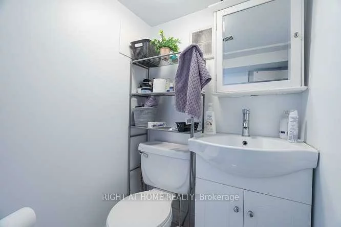 41, Lakeview, Trinity-Bellwoods, Toronto