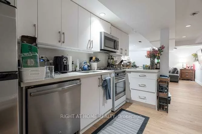 41, Lakeview, Trinity-Bellwoods, Toronto