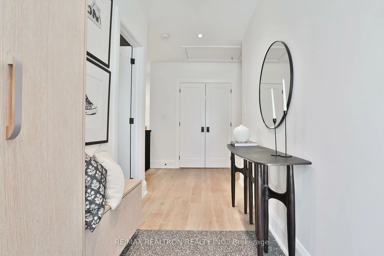46, Gloucester, Humewood-Cedarvale, Toronto