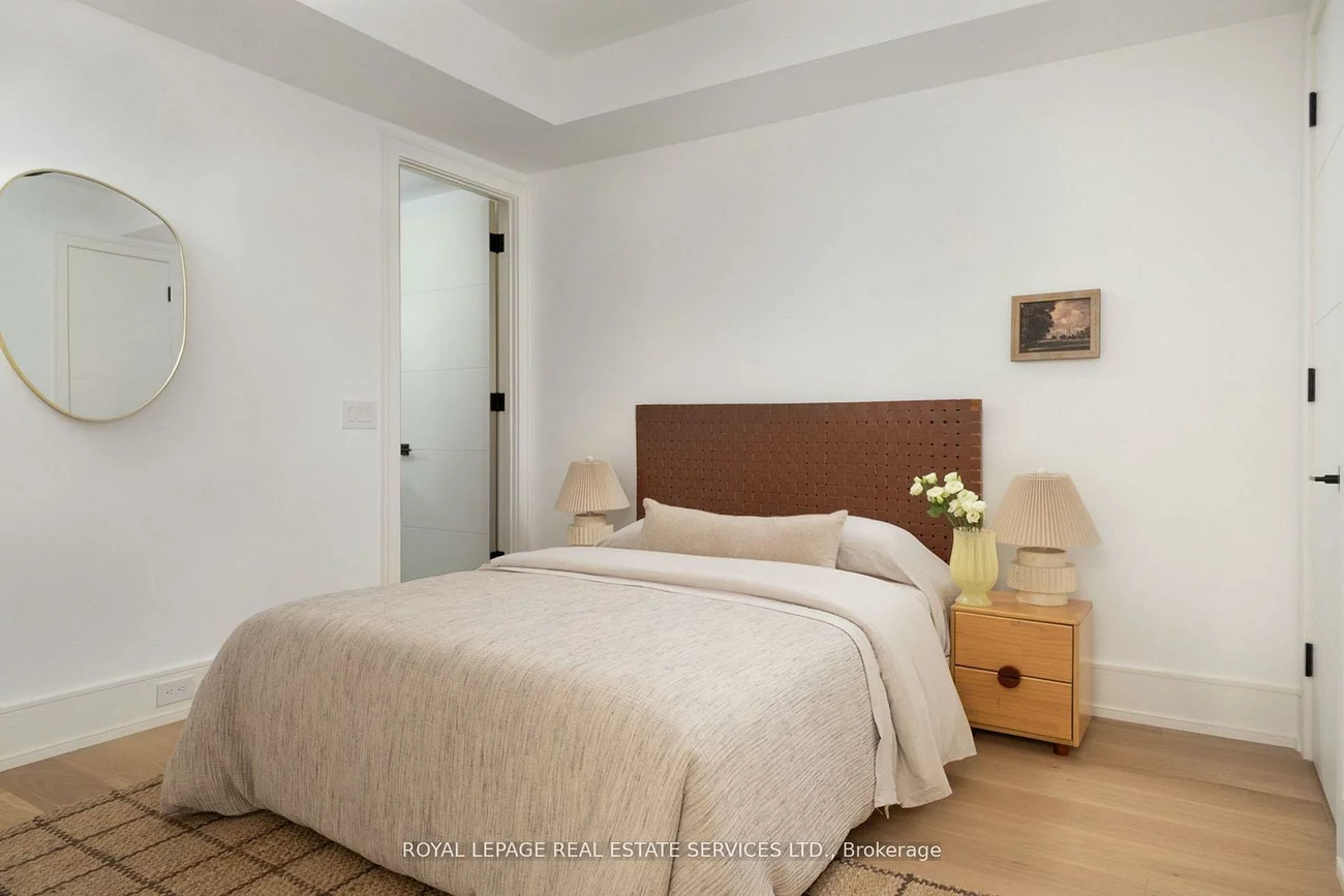 237, Bedford Park, Lawrence Park North, Toronto