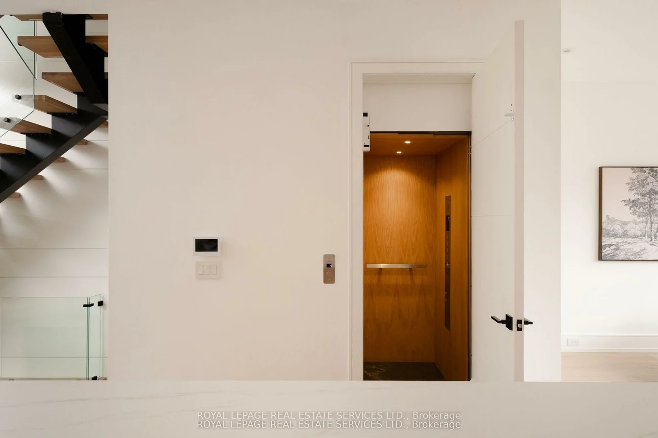 237, Bedford Park, Lawrence Park North, Toronto