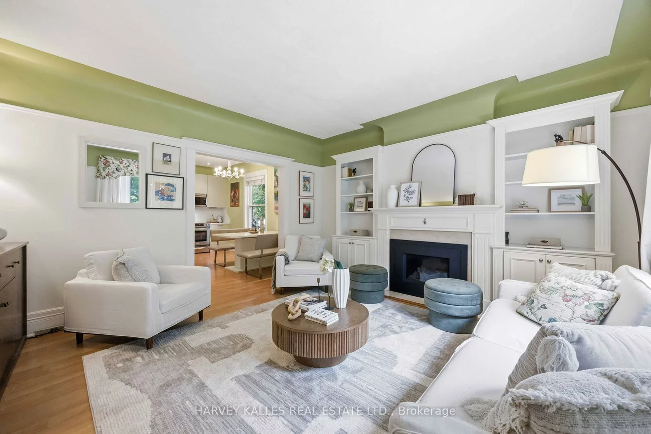 110, Cottingham, Yonge-St. Clair, Toronto