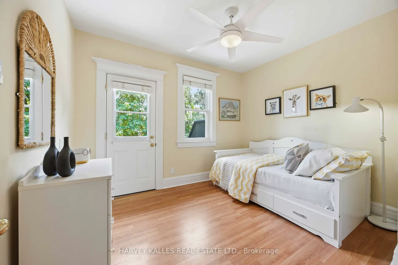 110, Cottingham, Yonge-St. Clair, Toronto