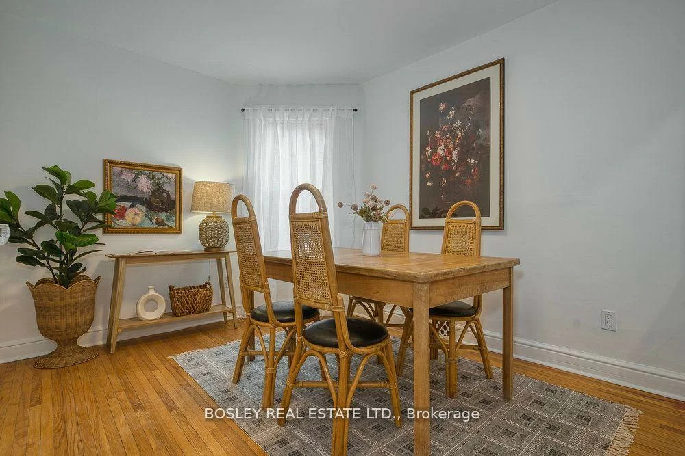 159A, Gladstone, Little Portugal, Toronto