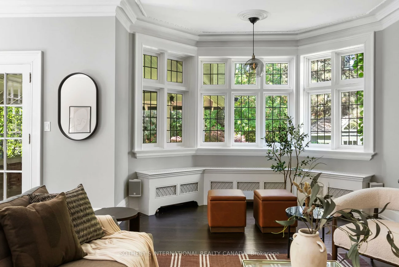 236, Poplar Plains, Casa Loma, Toronto