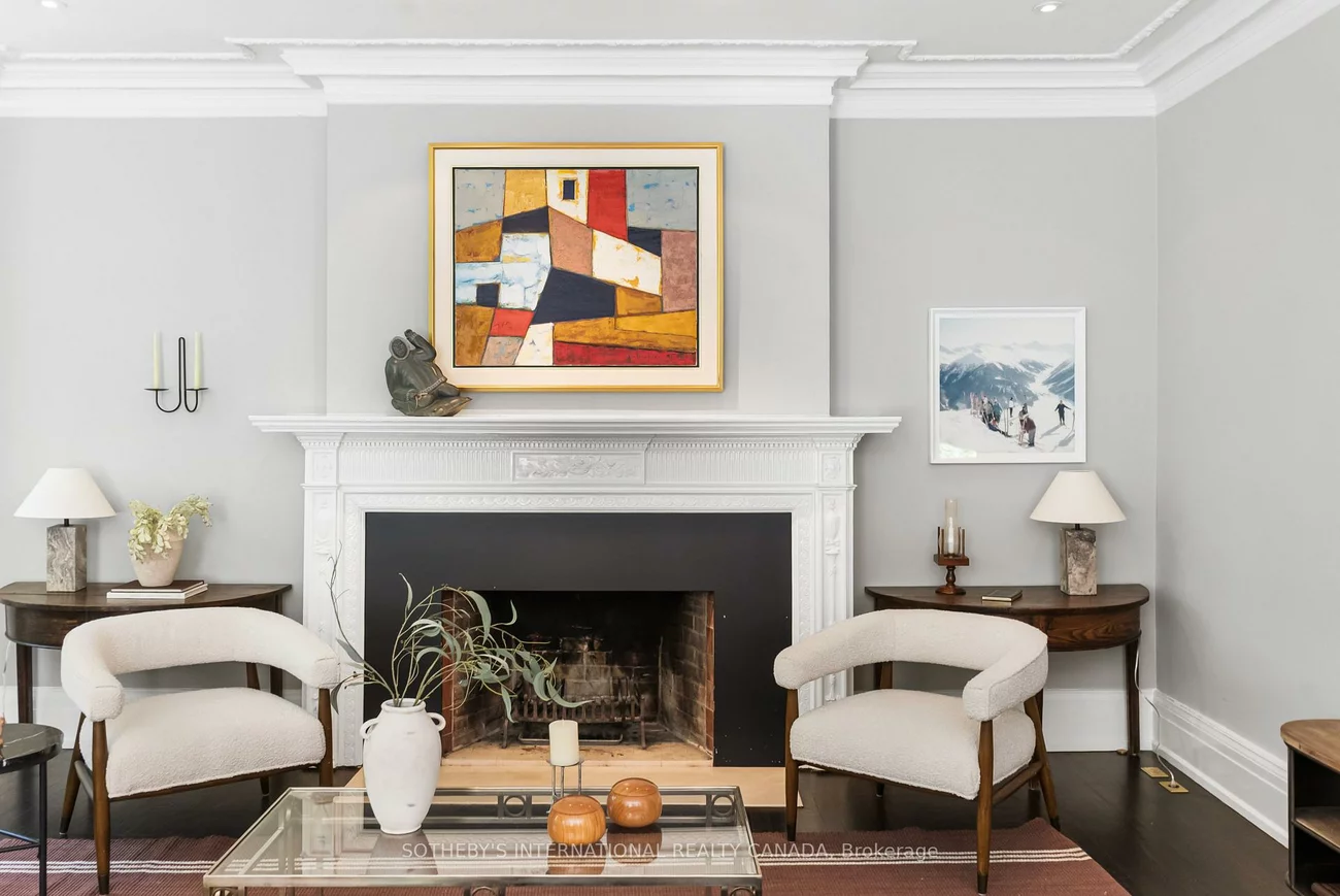 236, Poplar Plains, Casa Loma, Toronto