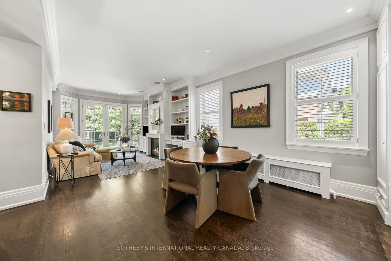 236, Poplar Plains, Casa Loma, Toronto