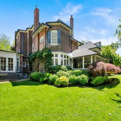 236, Poplar Plains, Casa Loma, Toronto