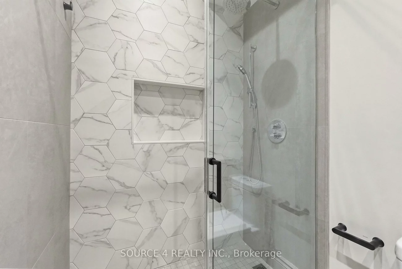 9, Sandpiper, Parkwoods-Donalda, Toronto