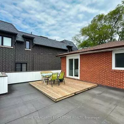 60, Madawaska, Newtonbrook East, Toronto