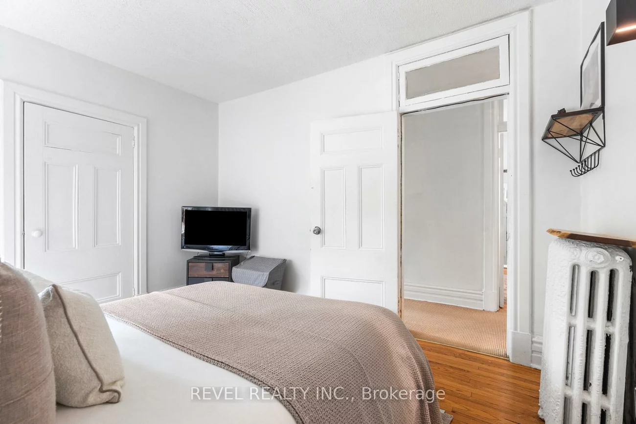 29, Shannon, Trinity-Bellwoods, Toronto