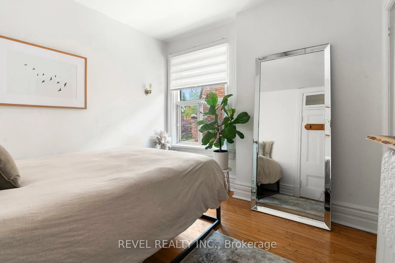 29, Shannon, Trinity-Bellwoods, Toronto
