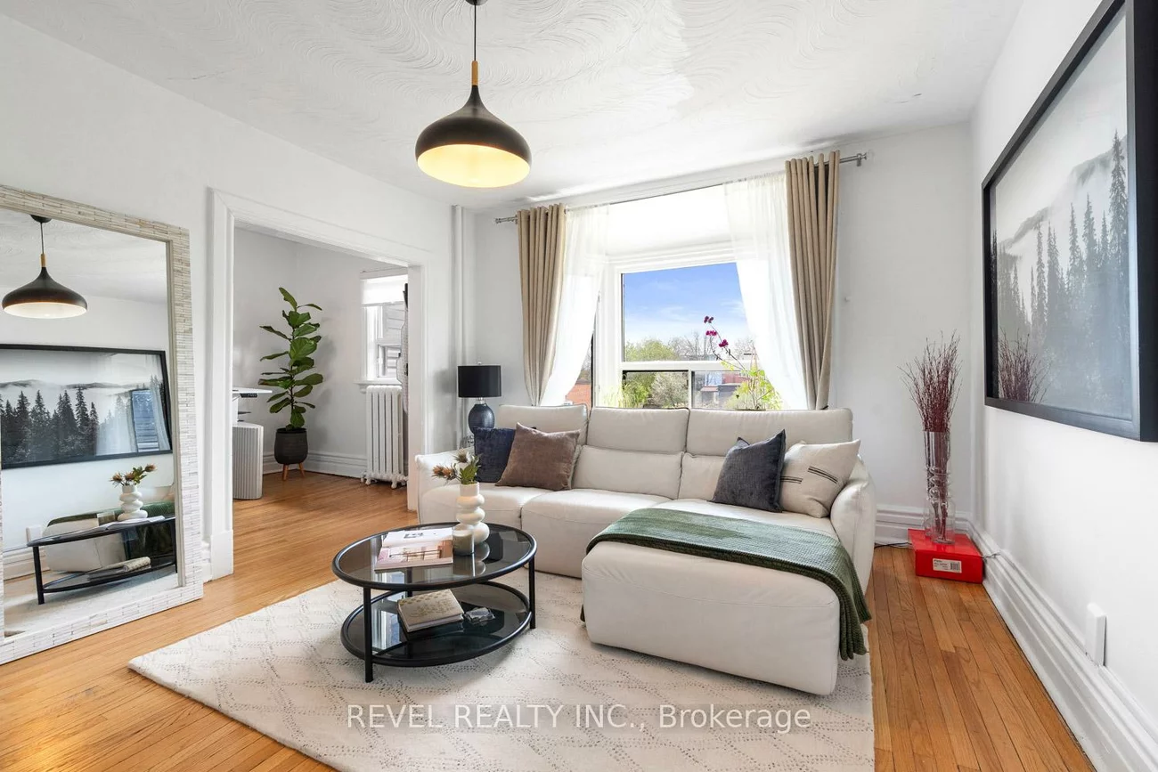 29, Shannon, Trinity-Bellwoods, Toronto