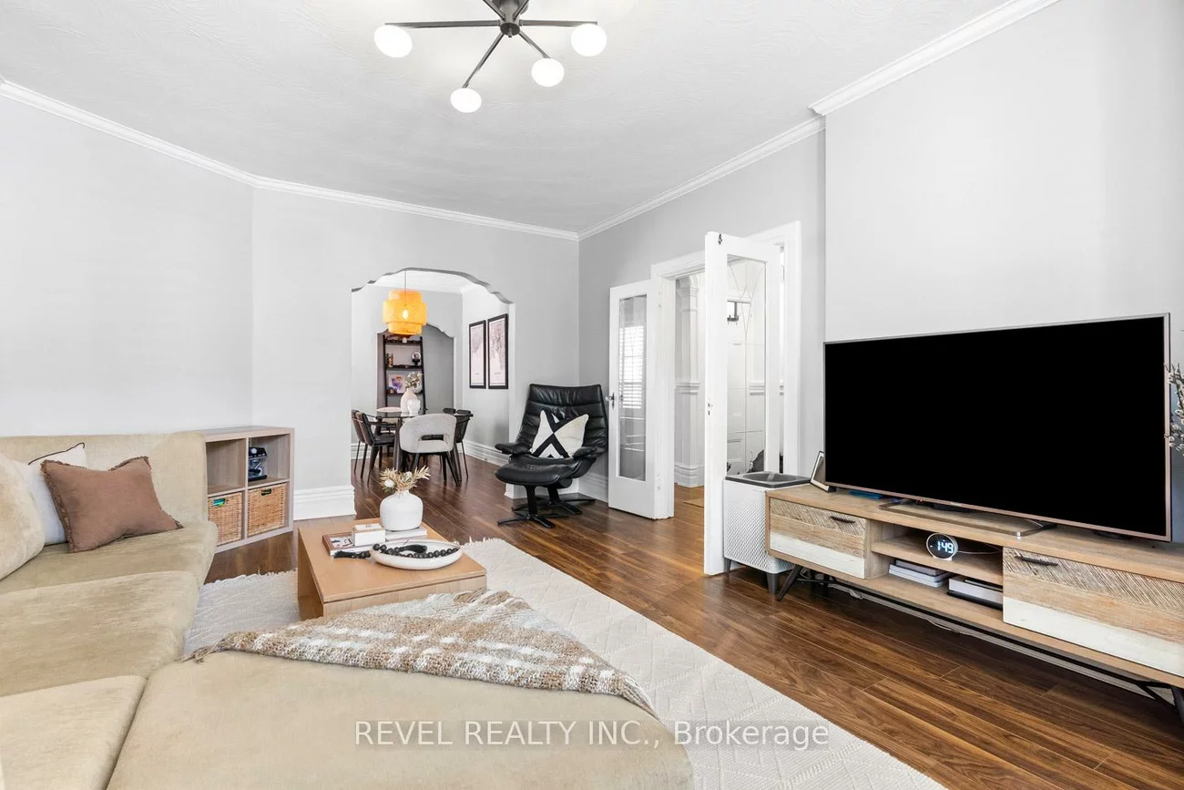 29, Shannon, Trinity-Bellwoods, Toronto