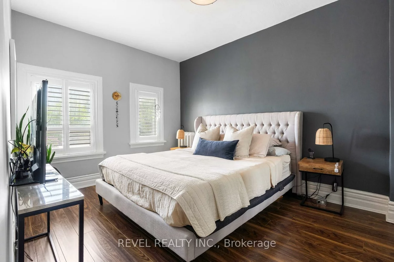 29, Shannon, Trinity-Bellwoods, Toronto