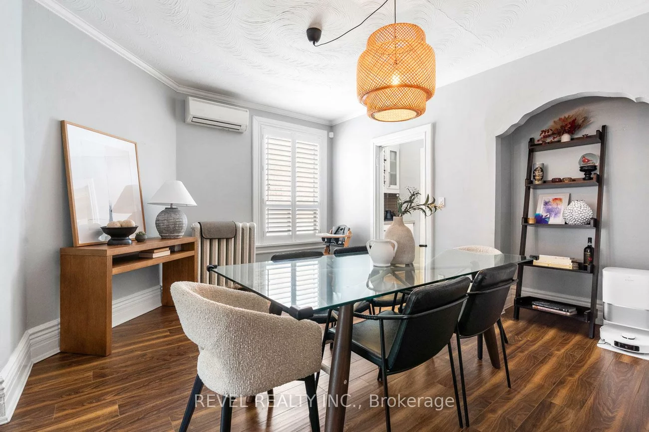 29, Shannon, Trinity-Bellwoods, Toronto