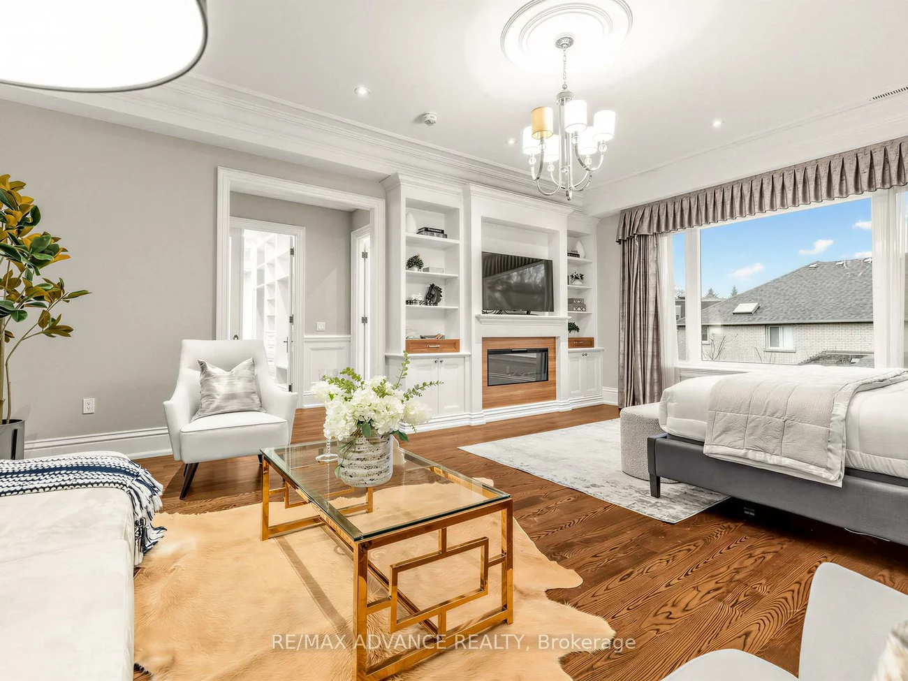 5, Lloydminster, Newtonbrook East, Toronto