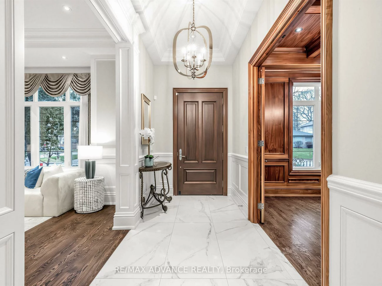 5, Lloydminster, Newtonbrook East, Toronto