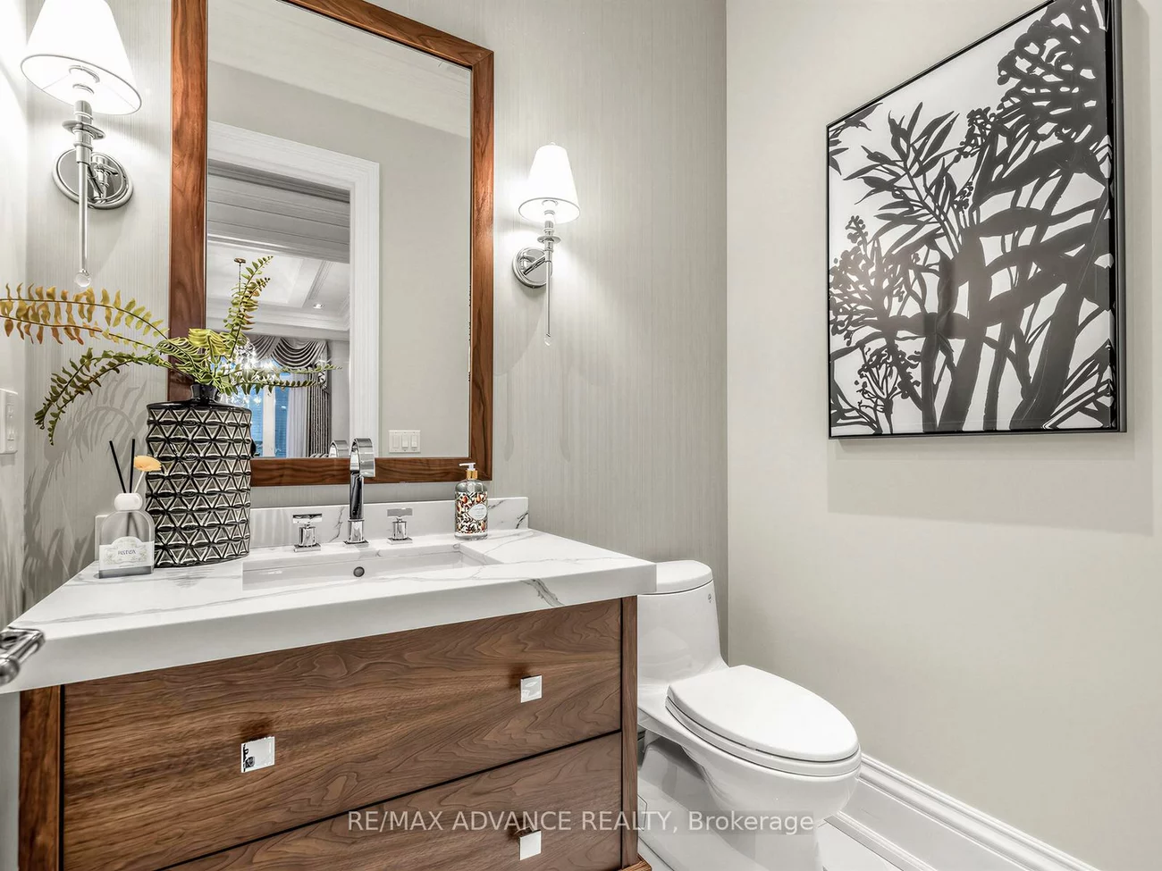 5, Lloydminster, Newtonbrook East, Toronto