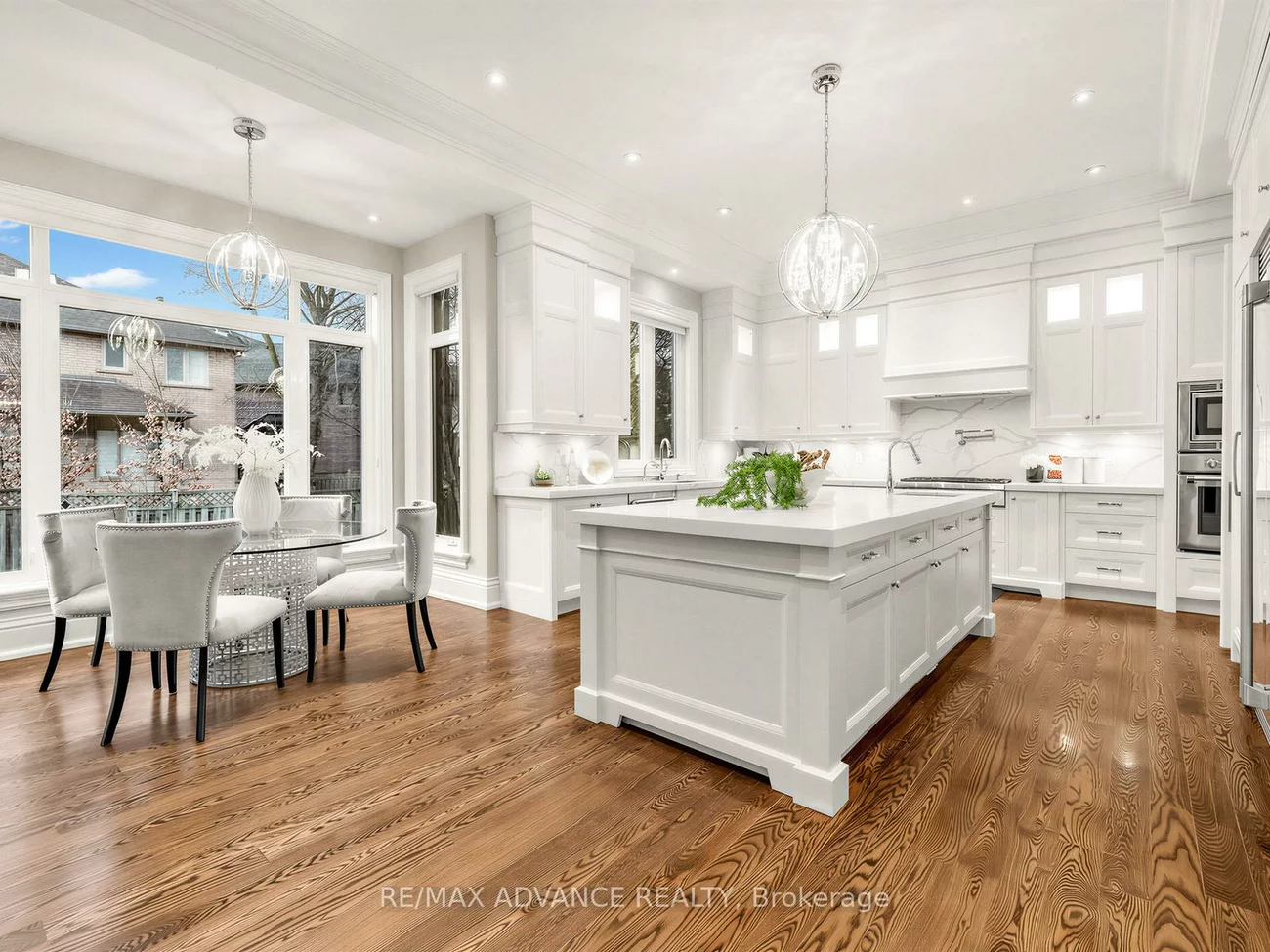 5, Lloydminster, Newtonbrook East, Toronto