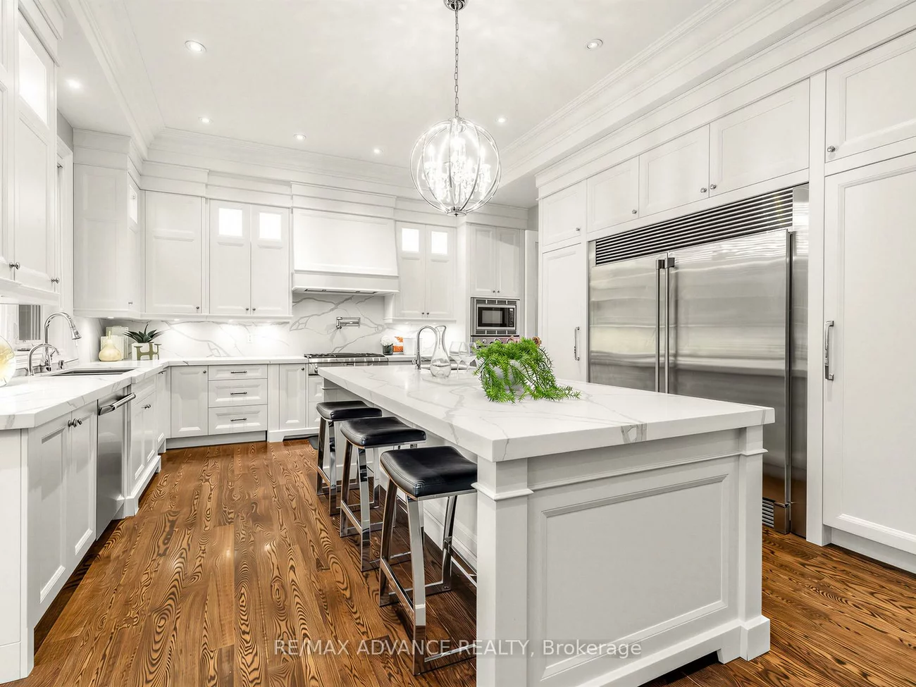 5, Lloydminster, Newtonbrook East, Toronto