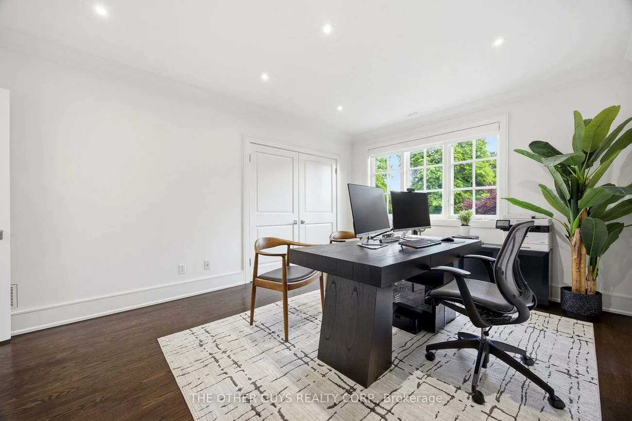 18, Chipstead, Banbury-Don Mills, Toronto