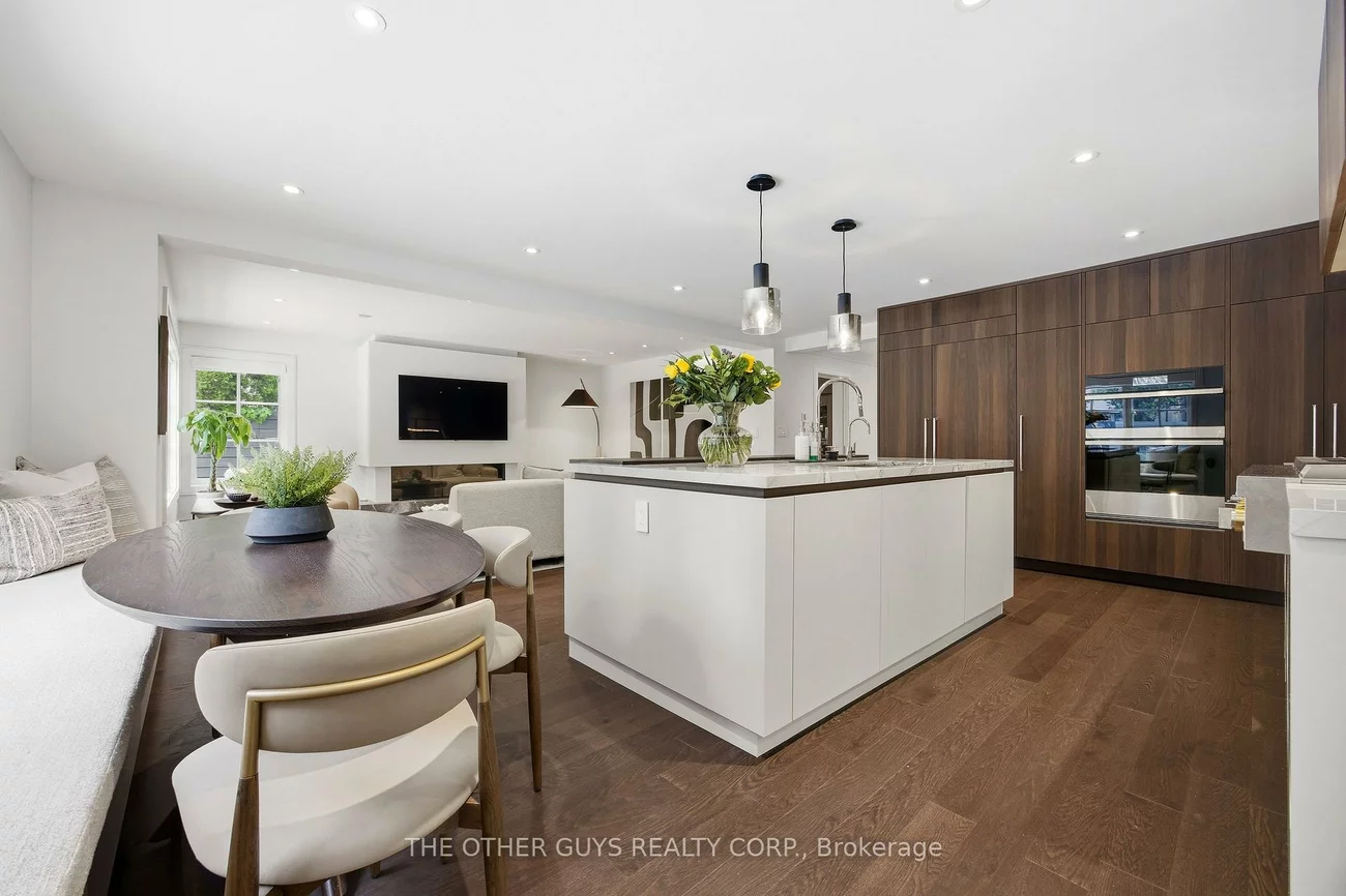 18, Chipstead, Banbury-Don Mills, Toronto
