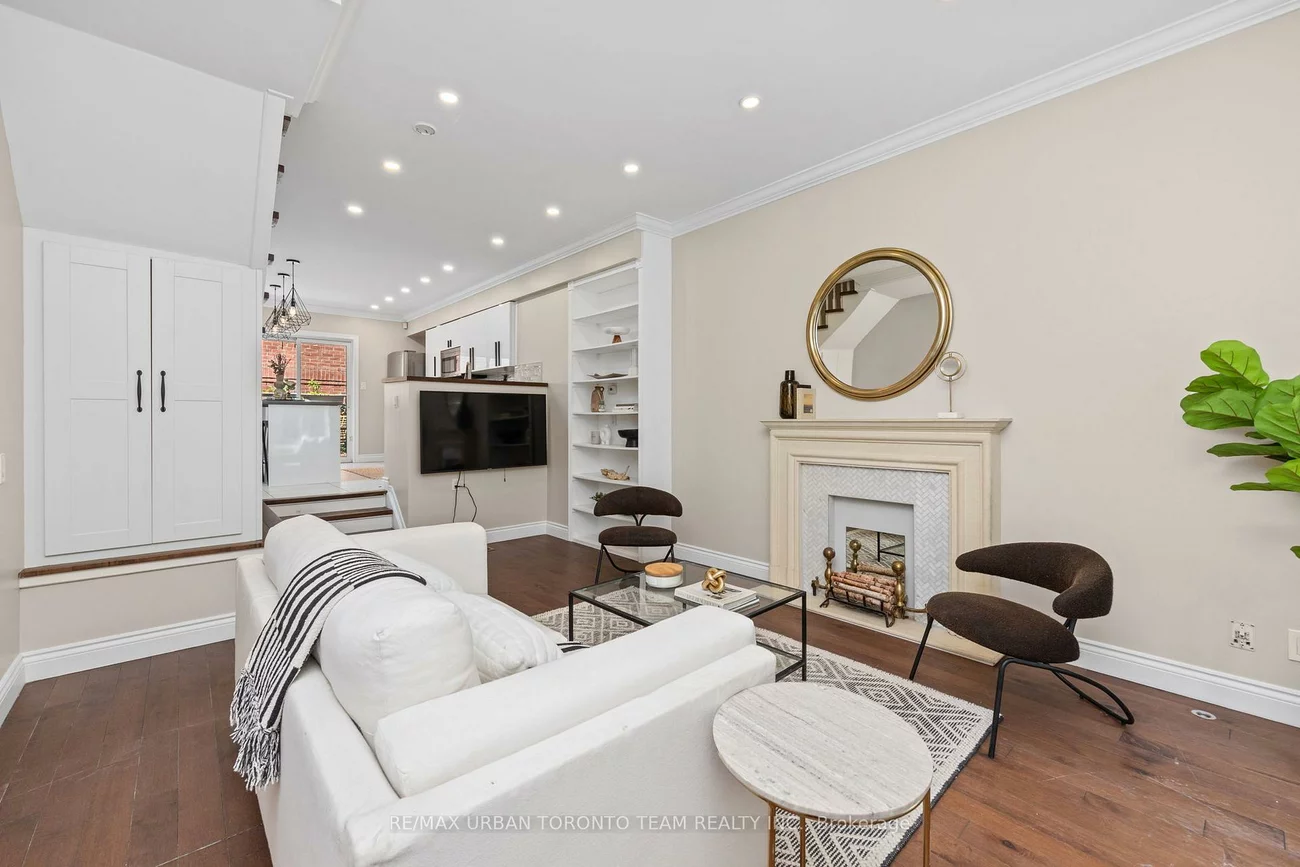 12, Old Primrose, Regent Park, Toronto