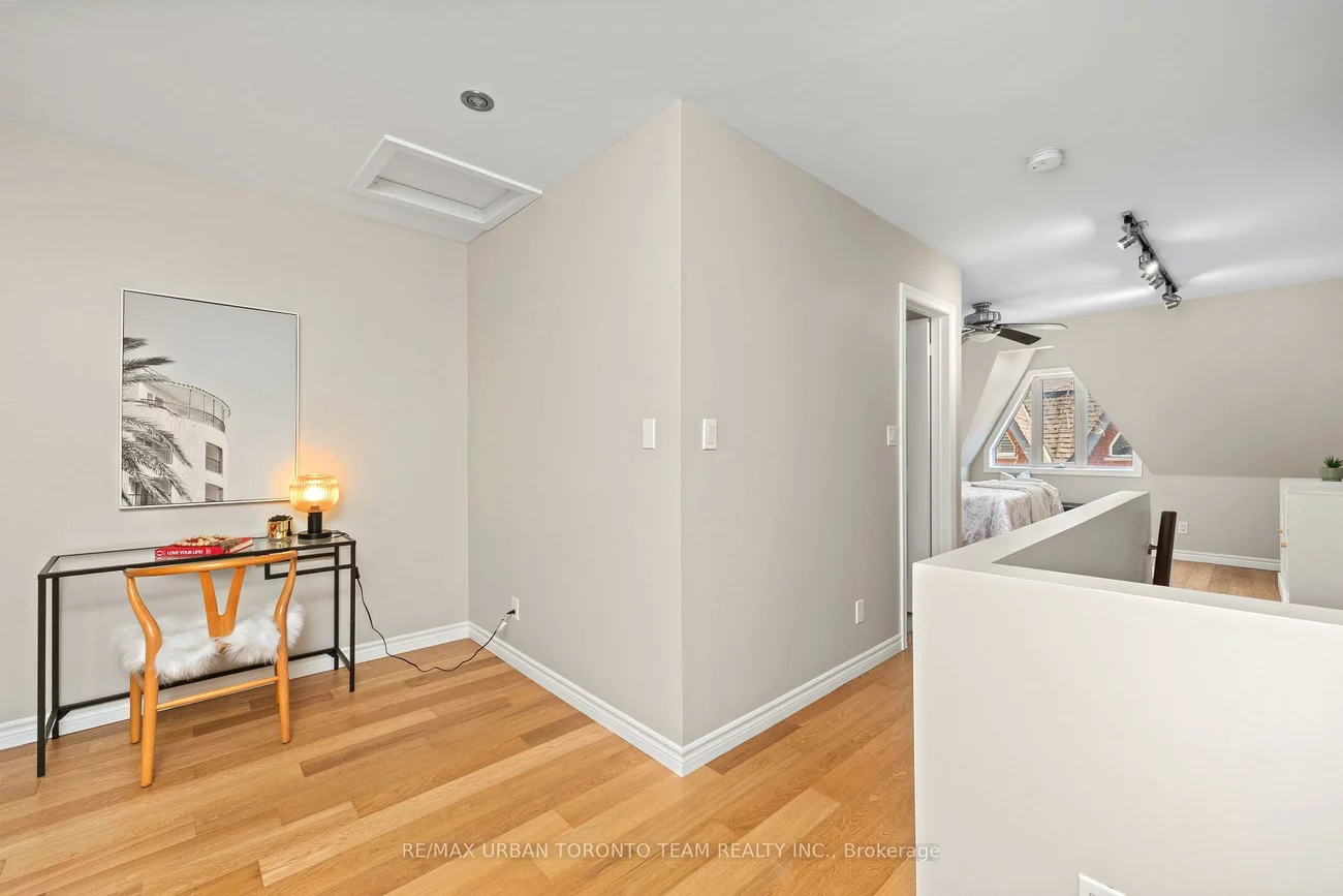 12, Old Primrose, Regent Park, Toronto