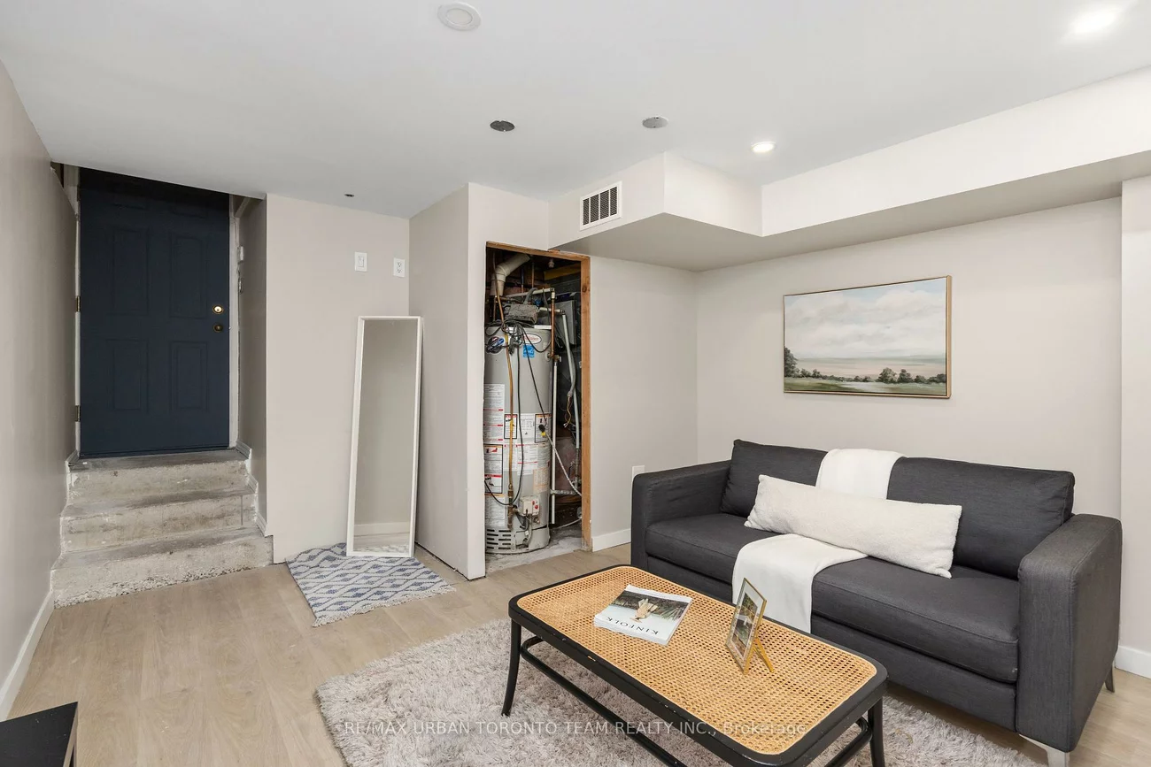 12, Old Primrose, Regent Park, Toronto