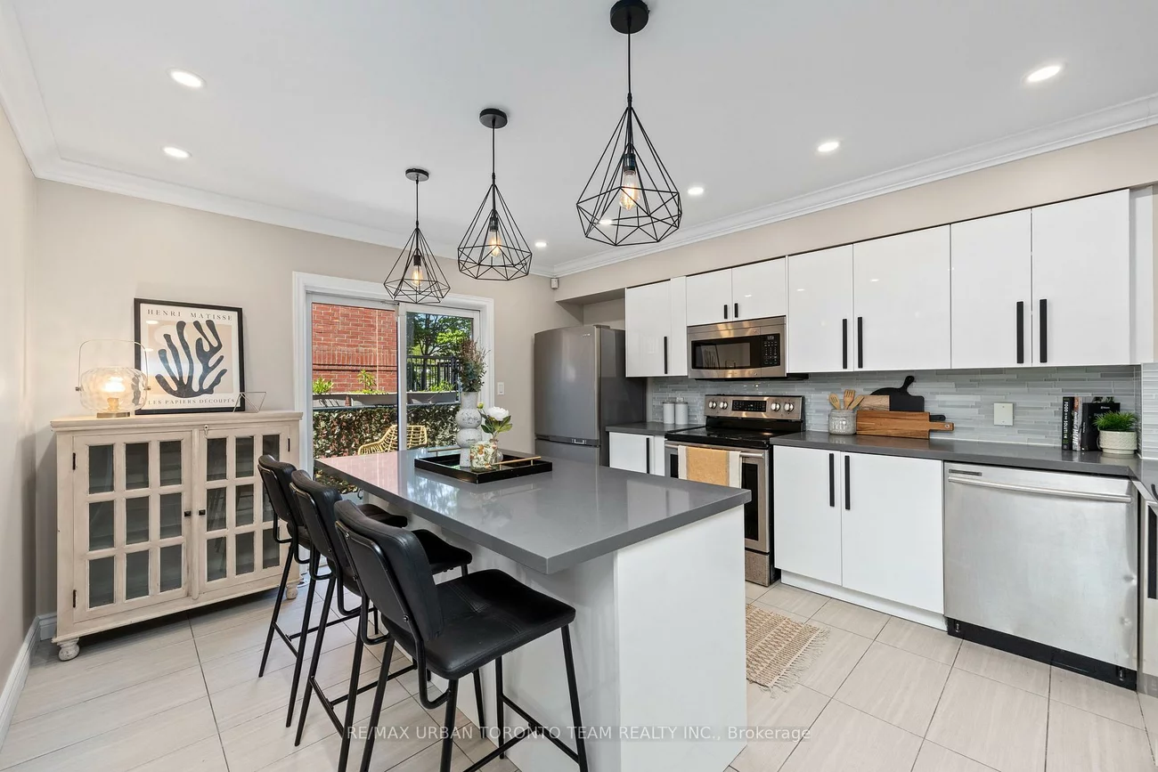 12, Old Primrose, Regent Park, Toronto