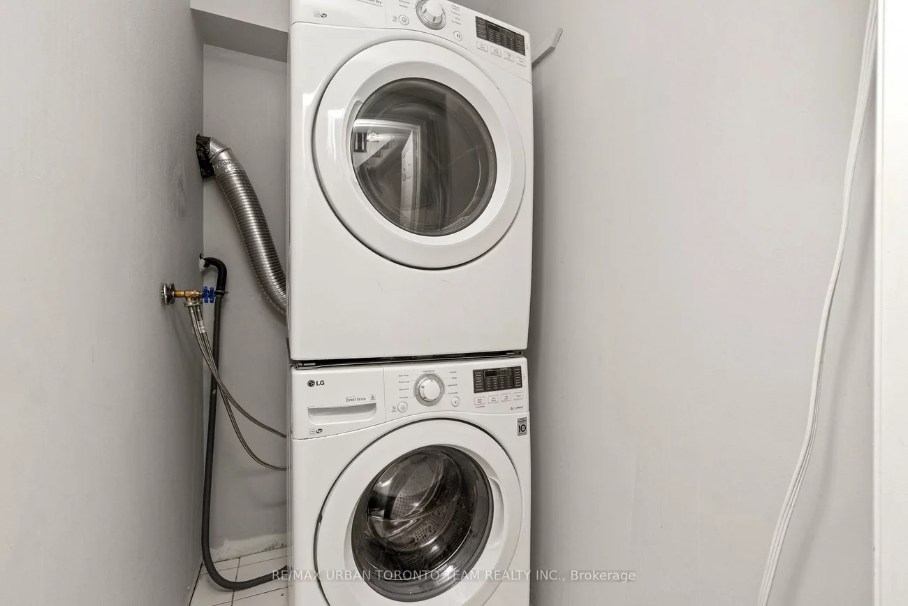12, Old Primrose, Regent Park, Toronto