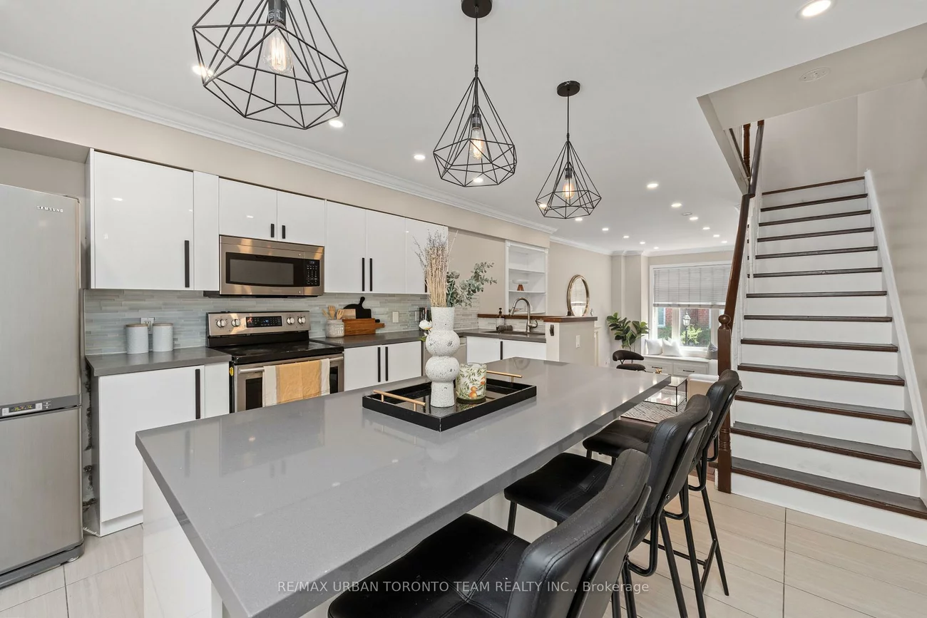12, Old Primrose, Regent Park, Toronto