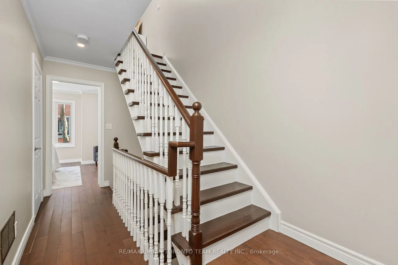 12, Old Primrose, Regent Park, Toronto