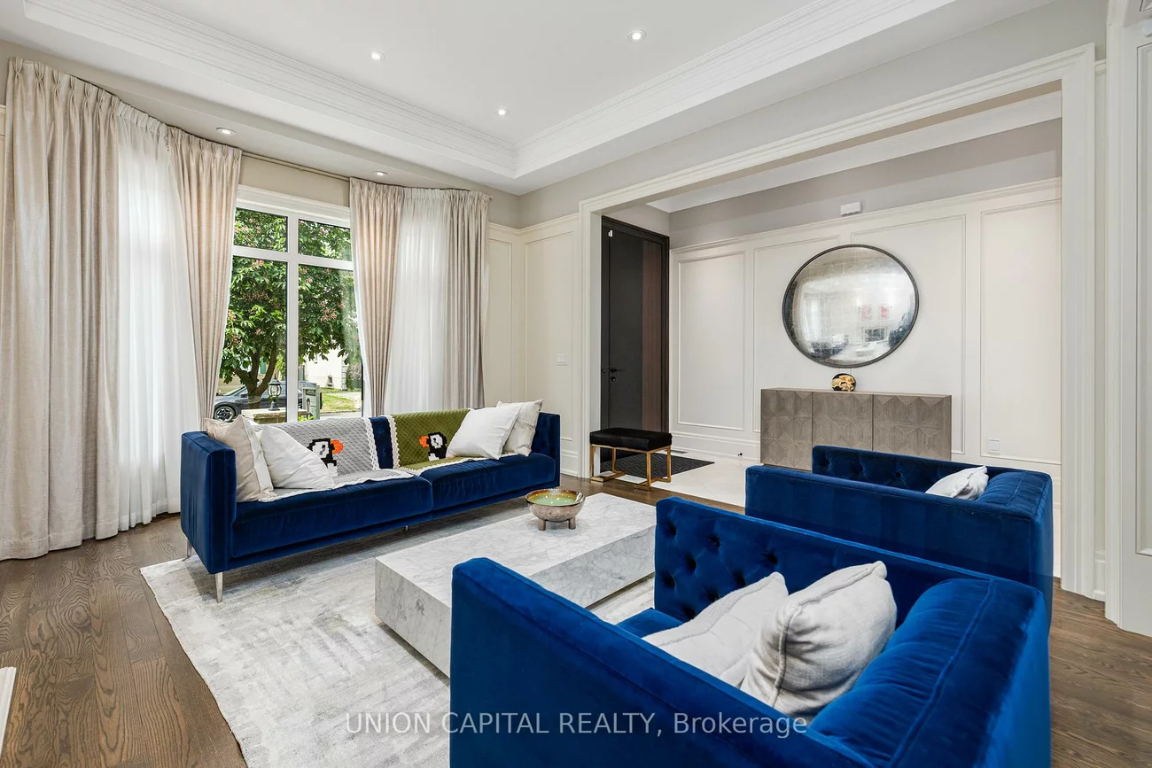 47, Bevdale, Willowdale West, Toronto