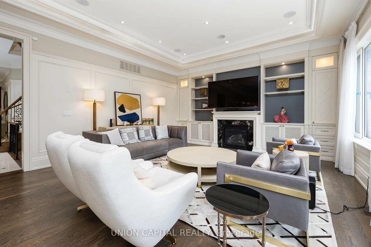 47, Bevdale, Willowdale West, Toronto