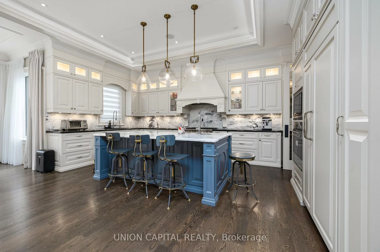 47, Bevdale, Willowdale West, Toronto