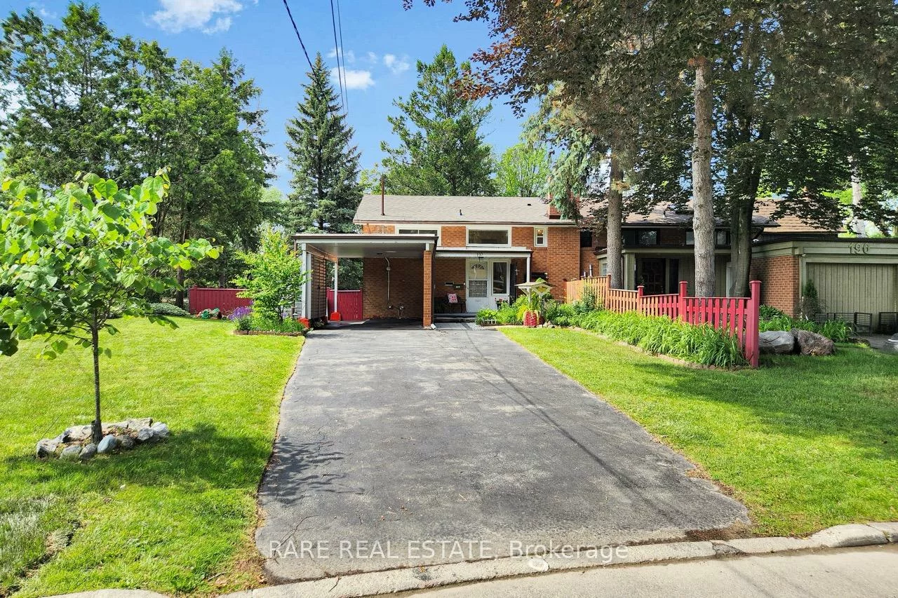 192, Three Valleys, Parkwoods-Donalda, Toronto