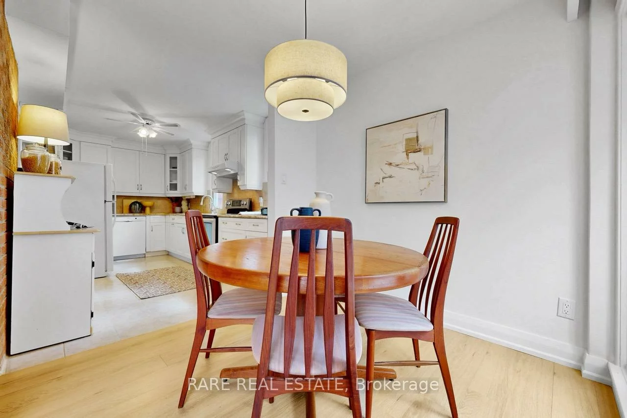 192, Three Valleys, Parkwoods-Donalda, Toronto