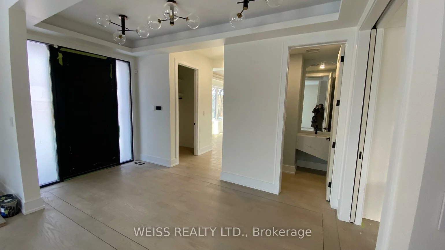 137, Bannockburn, Bedford Park-Nortown, Toronto