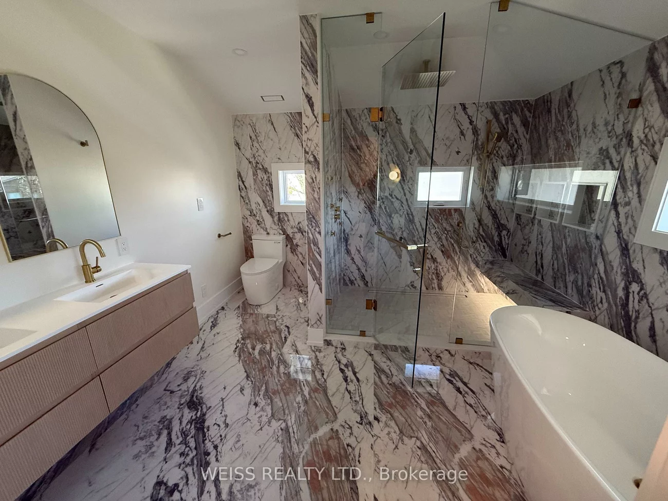 137, Bannockburn, Bedford Park-Nortown, Toronto