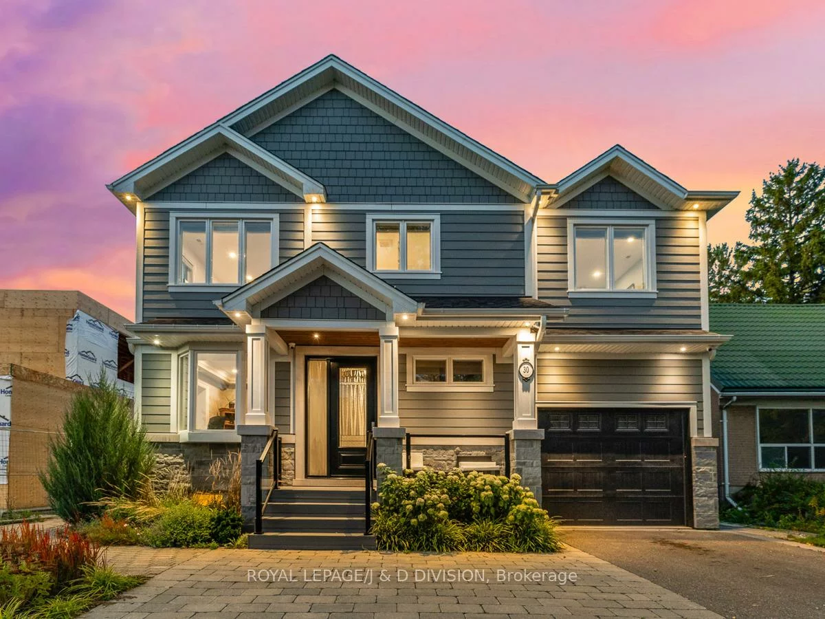 30, Broadleaf, Banbury-Don Mills, Toronto