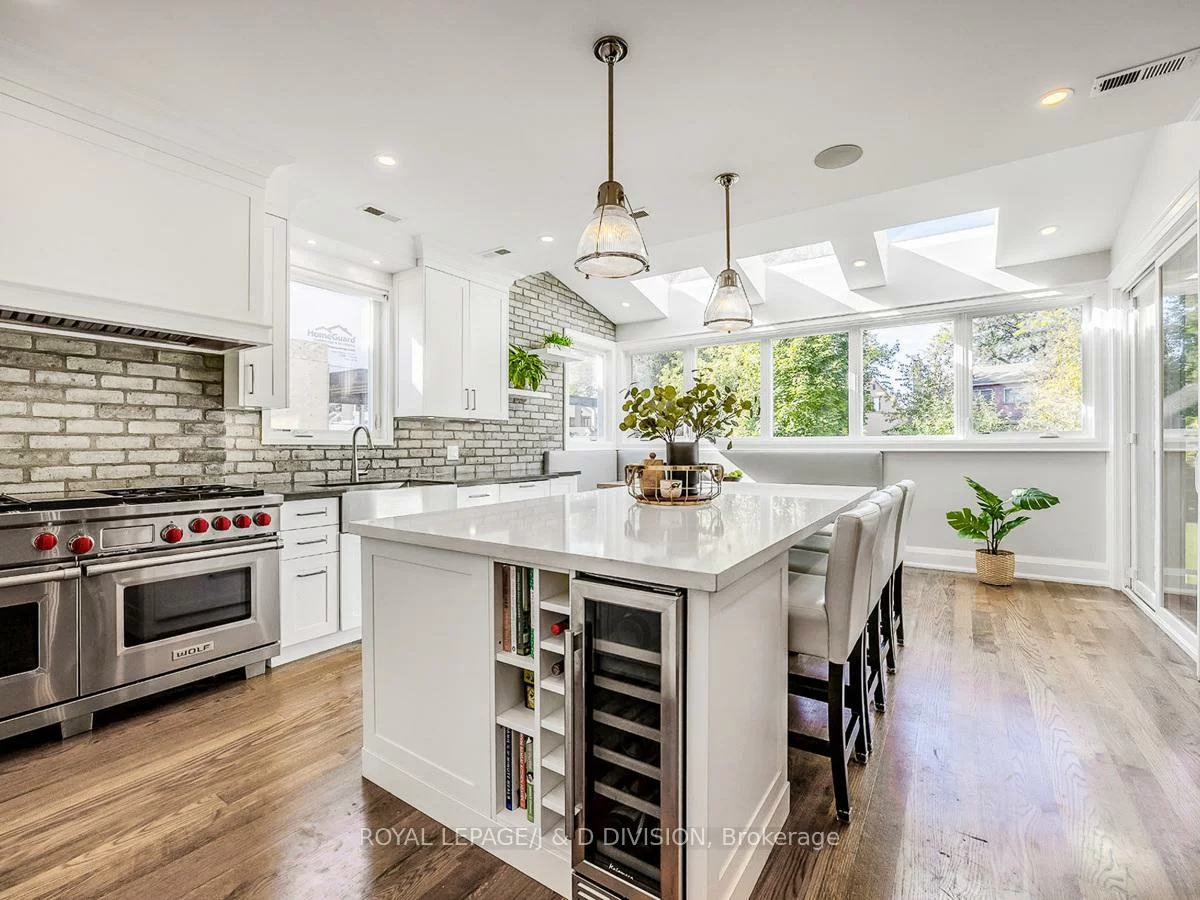 30, Broadleaf, Banbury-Don Mills, Toronto