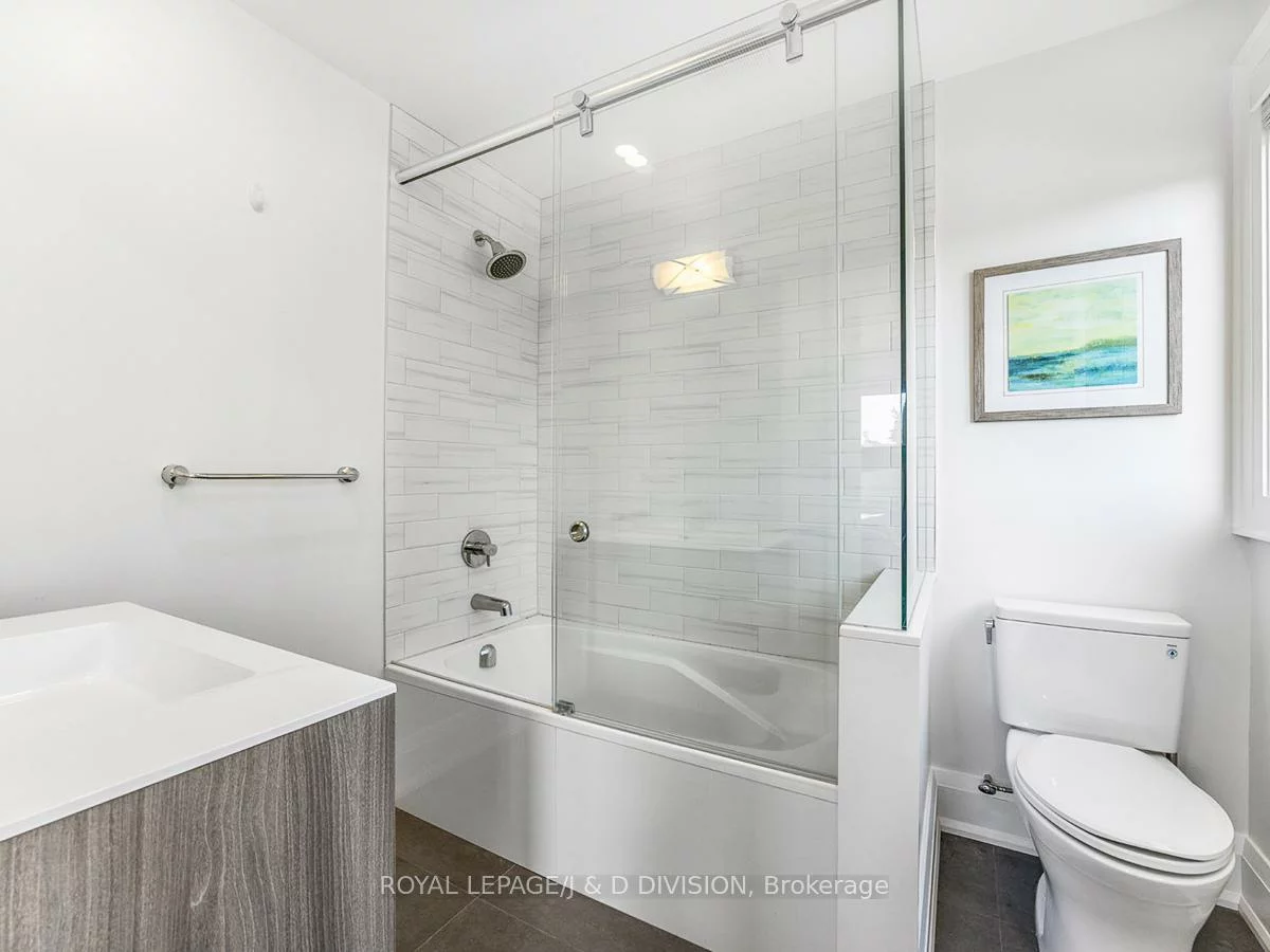 30, Broadleaf, Banbury-Don Mills, Toronto