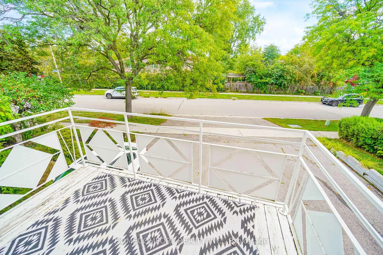 8, Topaz, Bayview Woods-Steeles, Toronto
