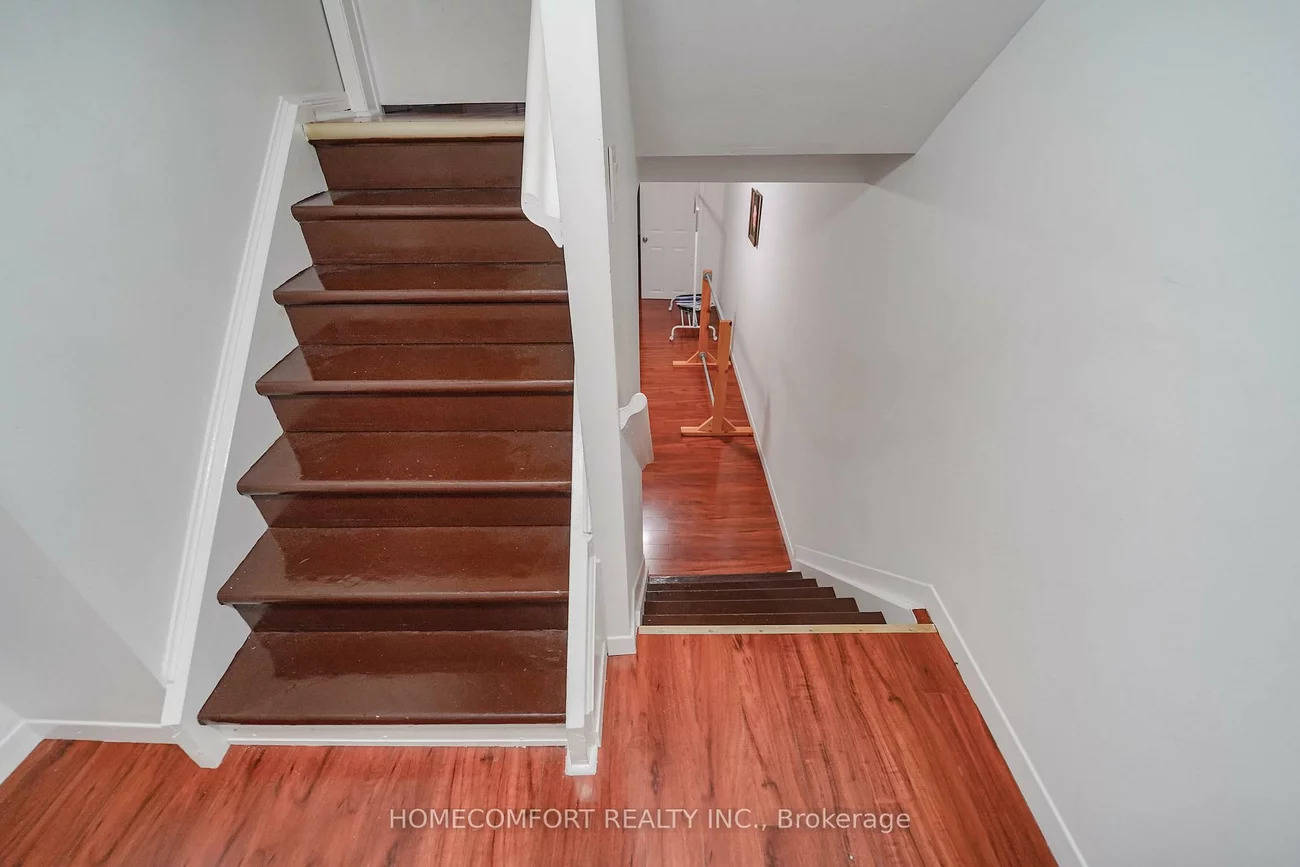 8, Topaz, Bayview Woods-Steeles, Toronto